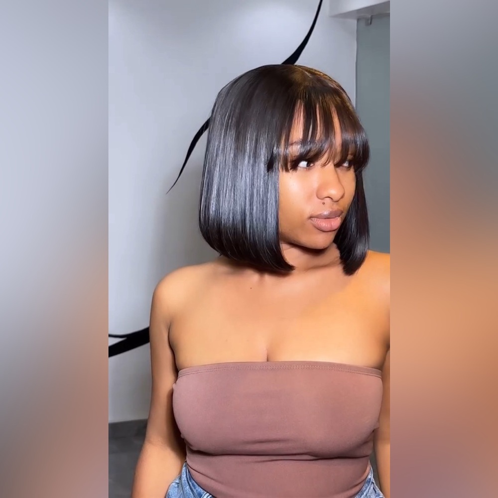 Luxury raw v bone modern fringe bob wig
